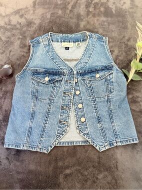 Universal Thread Light Blue Denim Vest Sz XS